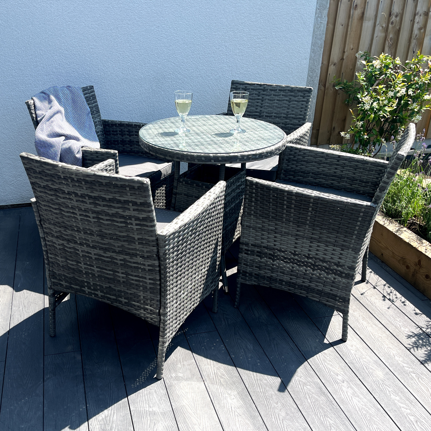 Amazon 5-Piece Rattan Wicker Relaxed Garden Dining Set