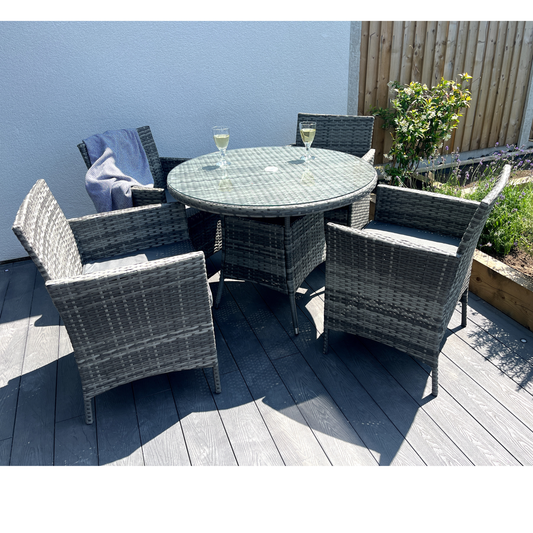 Amazon 5-Piece Rattan Wicker Relaxed Garden Dining Set