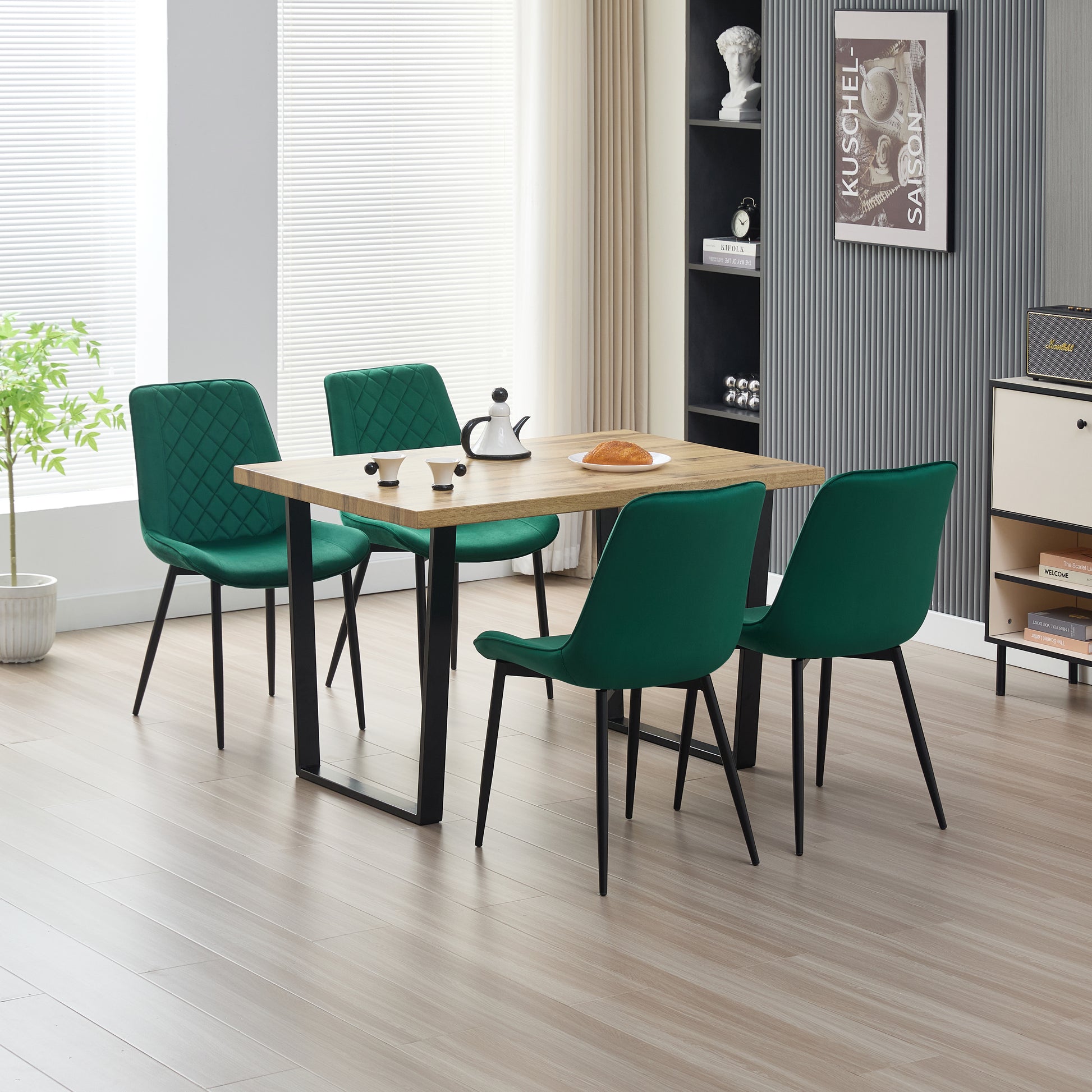 Colorado Dining Table with 4 Amelia Chairs - Madefor.Living