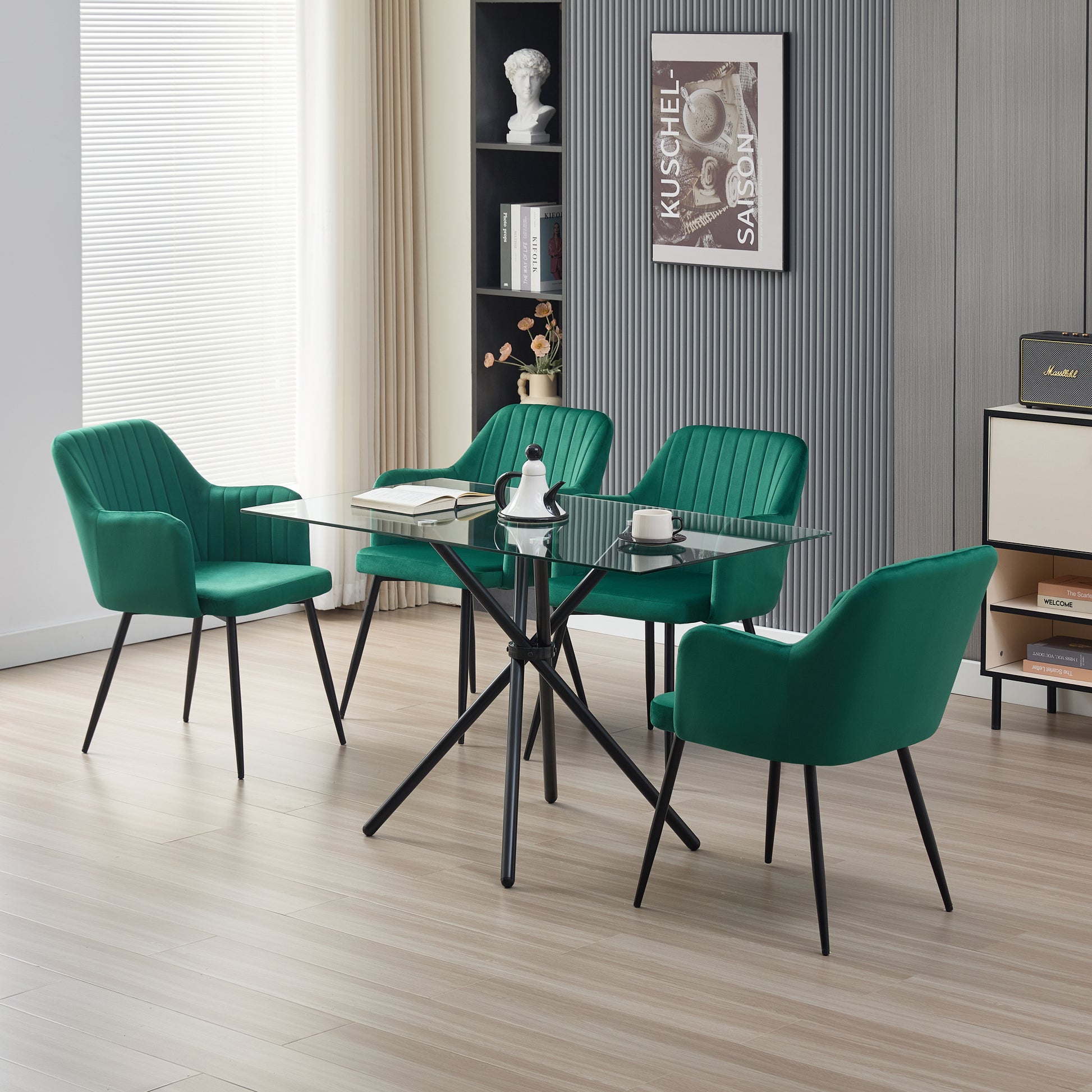 Miami Dining Table with 4 Charlotte Velvet Chairs - Madefor.Living
