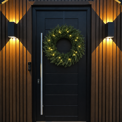 60cm Premium Mixed branch prelit Green Wreath - with timer