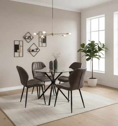 New York Dining Table with 4 Jaydn Leather Chairs