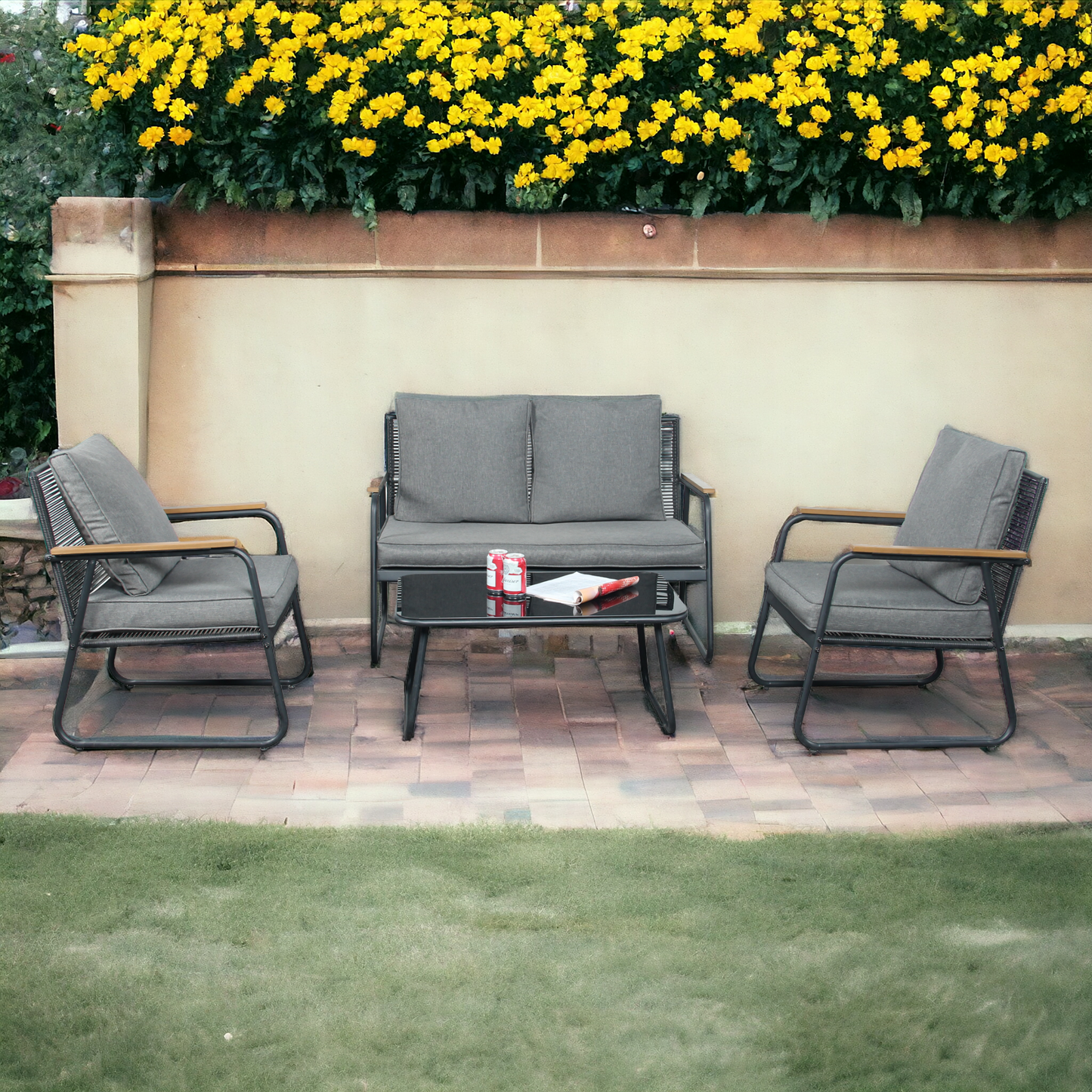 Kendal modern 4 Piece Garden Rattan Set - Madefor.Living
