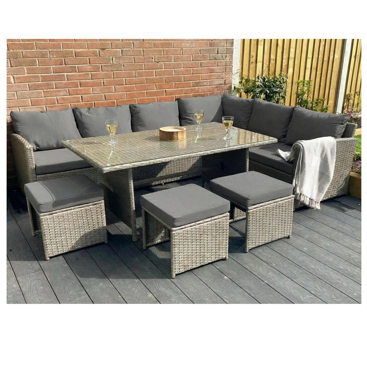 The Knutsford 9 Seat Corner Rattan Dining Set - Madefor.Living