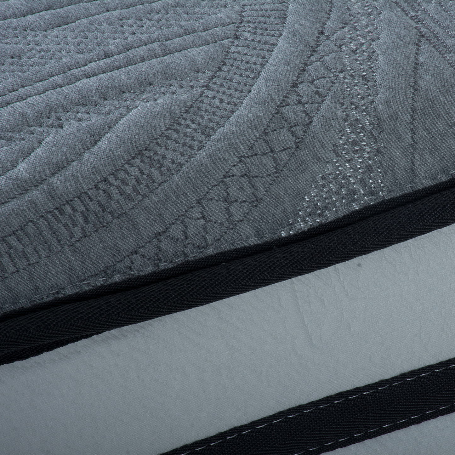 Sleeply Hybrid Mattress 2000 Pocket Sprung multi layered soft touch