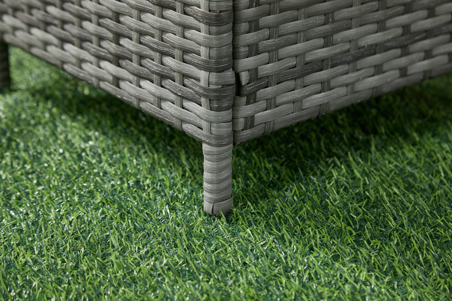 The Tarporley Grey 9 Seat Corner Firepit Rattan Dining Set - Madefor.Living
